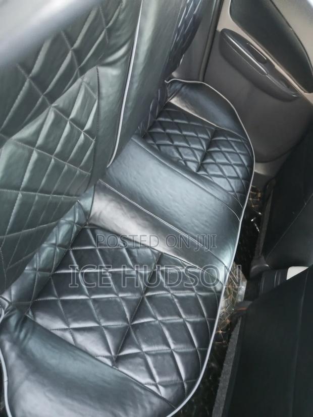 Nissan Wingroad 2004 Silver