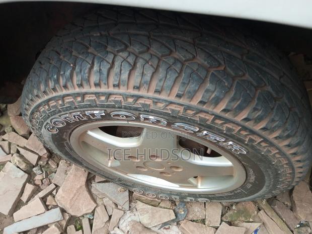 Toyota RAV4 1999 White