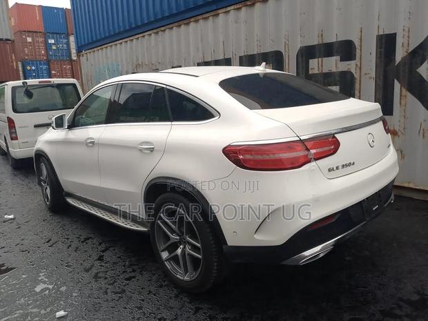 Mercedes-Benz GLE-Class GLE 350d 4MATIC 2018 White