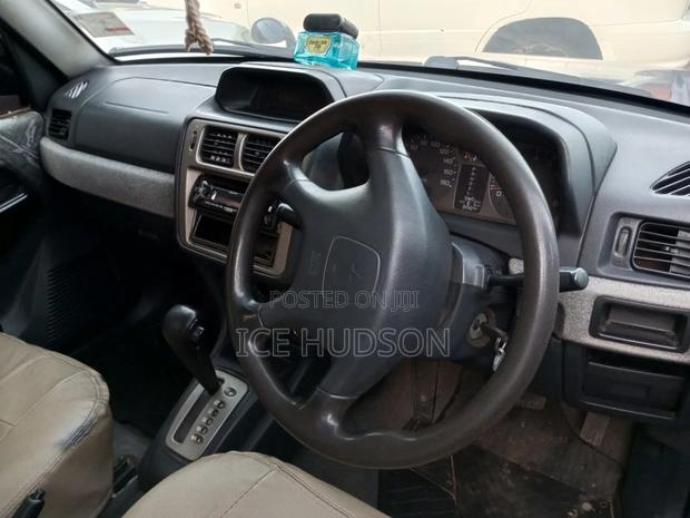 Mitsubishi Pajero IO 2000 Blue