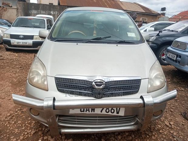 Toyota Corolla Spacio 2004 Gold