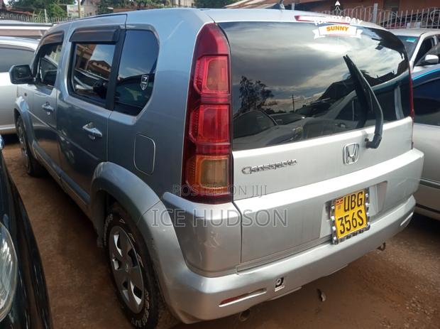 Honda Crossroad 2010 Gray