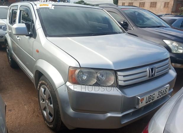 Honda Crossroad 2010 Gray