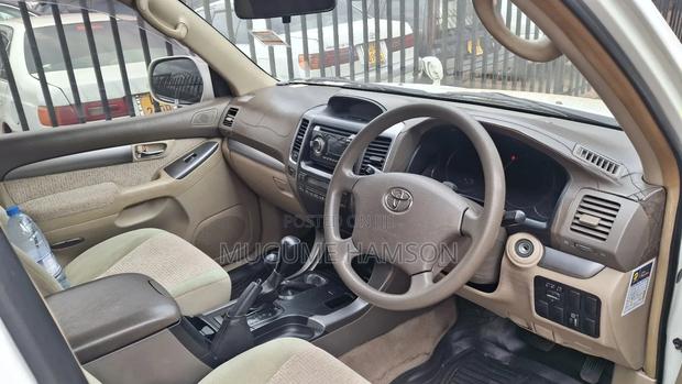 Toyota Land Cruiser Prado 3.4 5dr 2005 White