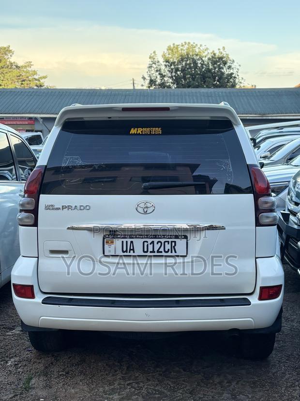 Toyota Land Cruiser Prado 3.0 D-4D 5dr 2009 White
