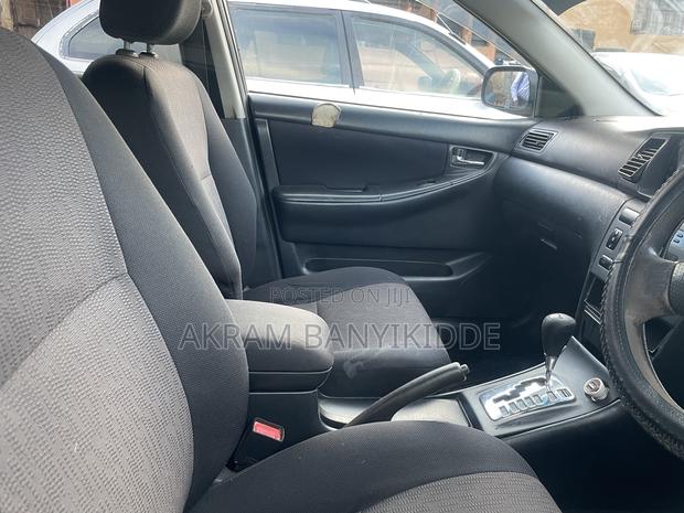 Toyota Corolla Fielder 2006 Silver