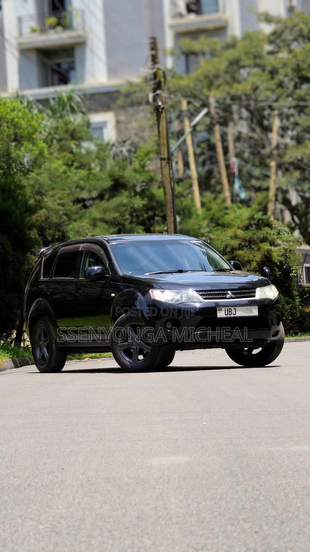 Mitsubishi Outlander 2009 Black
