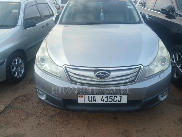 Subaru Outback 2015 Gray