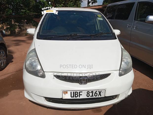 Honda Fit 2007 White