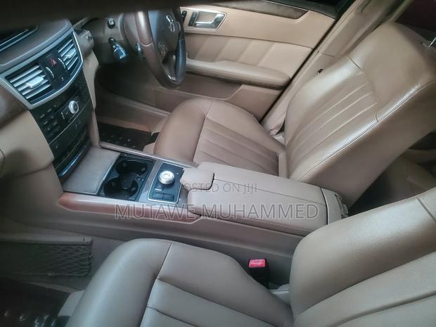 Mercedes-Benz E300 2008 Gray