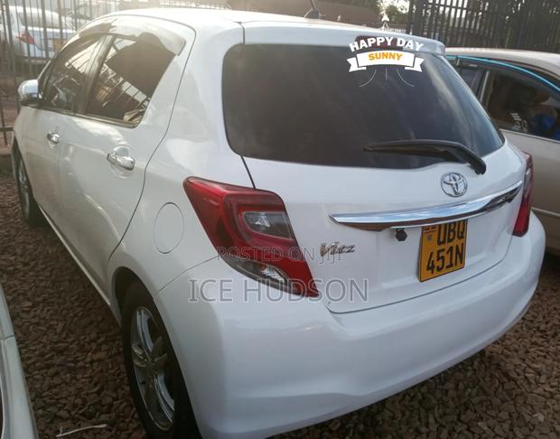 Toyota Vitz 2015 White