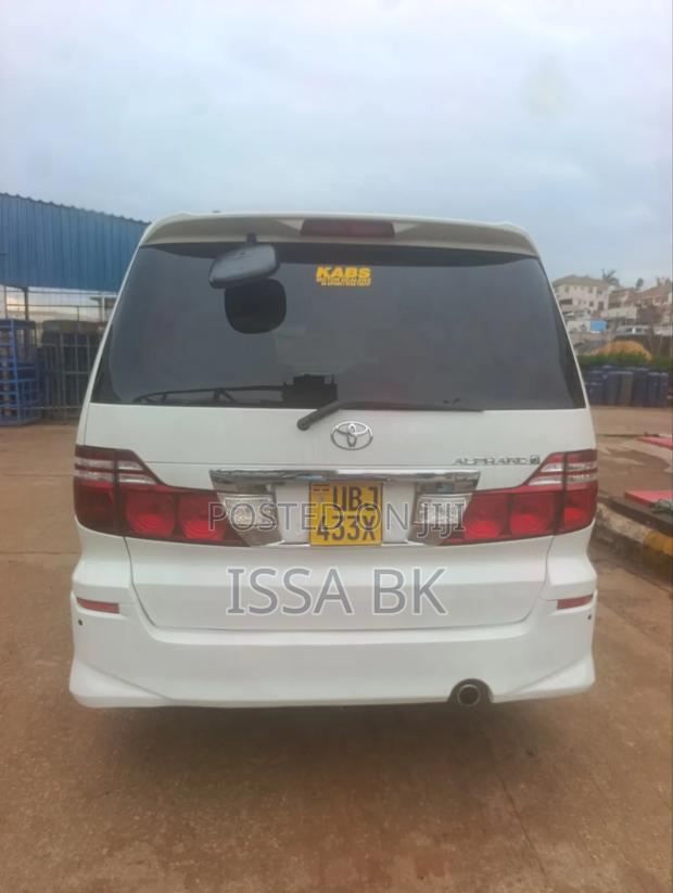 Toyota Alphard 2008 White