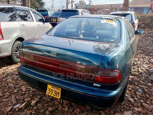 Toyota Corona 1996 Black