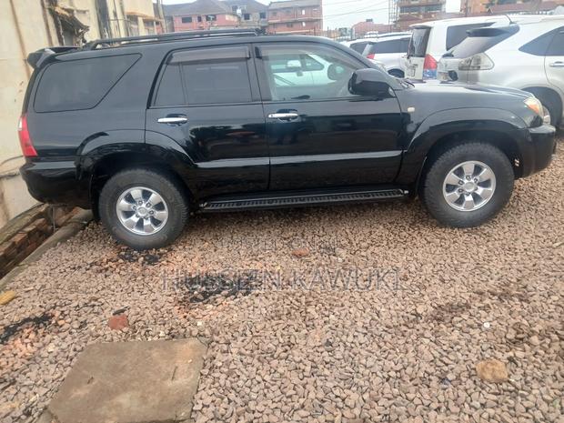 Toyota Hilux Surf 2009 Black