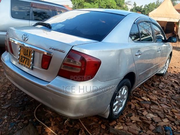 Toyota Premio 2002 Silver