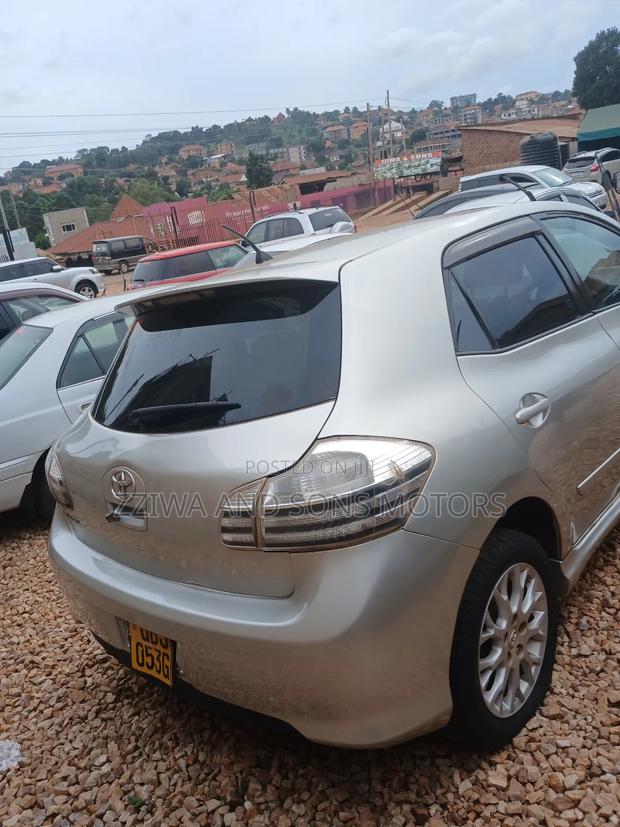 Toyota Blade 2013 Silver