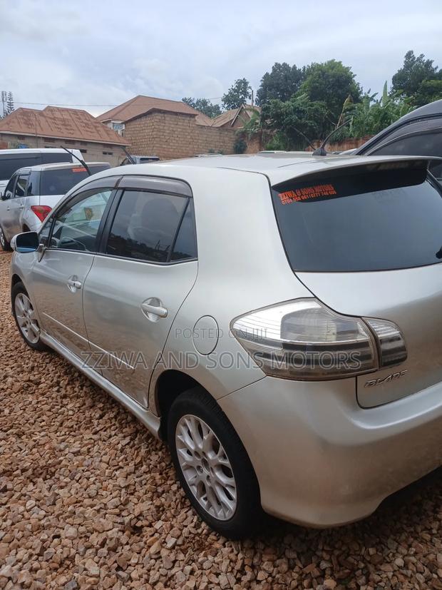 Toyota Blade 2013 Silver