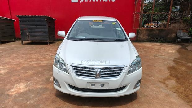 Toyota Premio 2012 White
