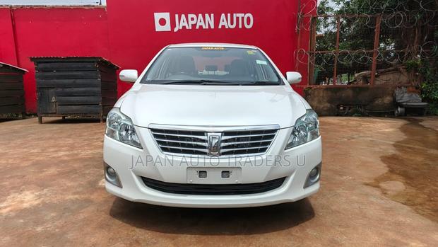 Toyota Premio 2012 White
