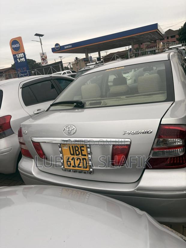 Toyota Premio 2006 Silver