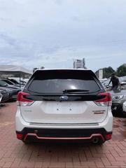 Subaru Forester 2019 White for sale