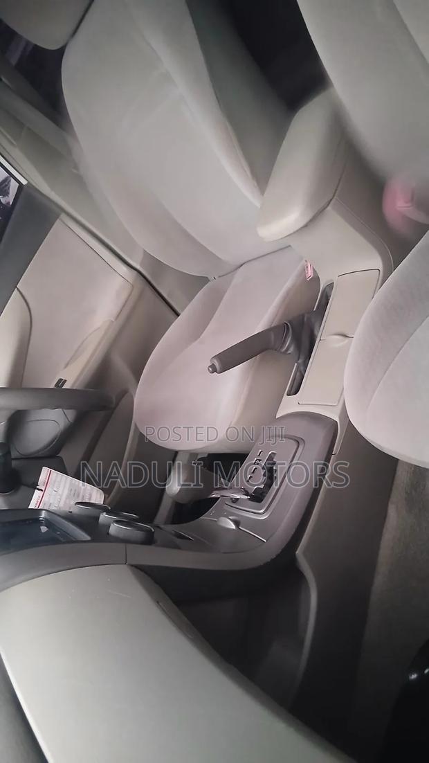 Toyota Axio 2009 White