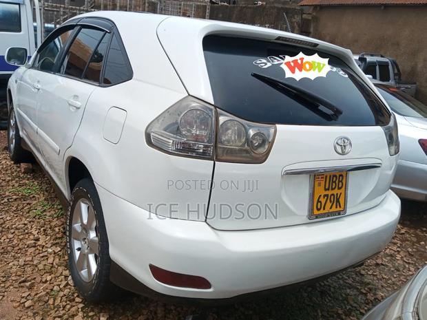 Toyota Harrier 2008 White