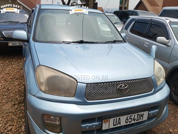 Toyota RAV4 Automatic 2003 Blue
