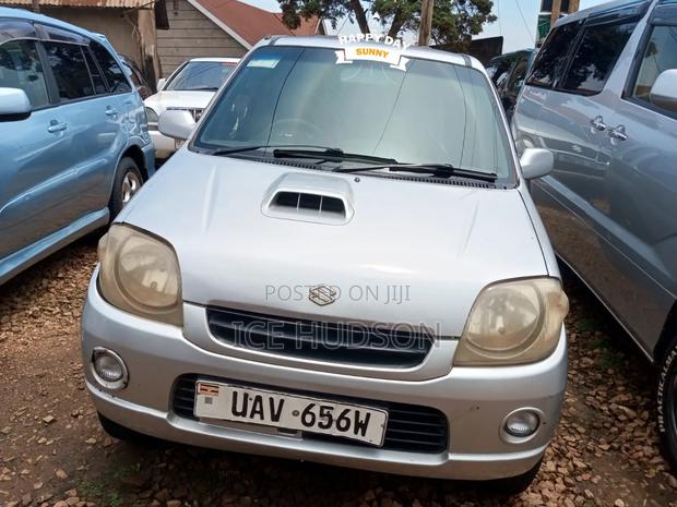 Suzuki Kei 2002 Silver