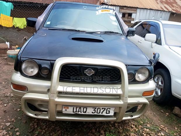 Nissan Terrano 1998 Blue