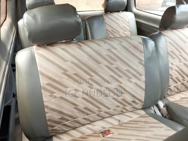 Toyota LiteAce Noah 1999 Silver