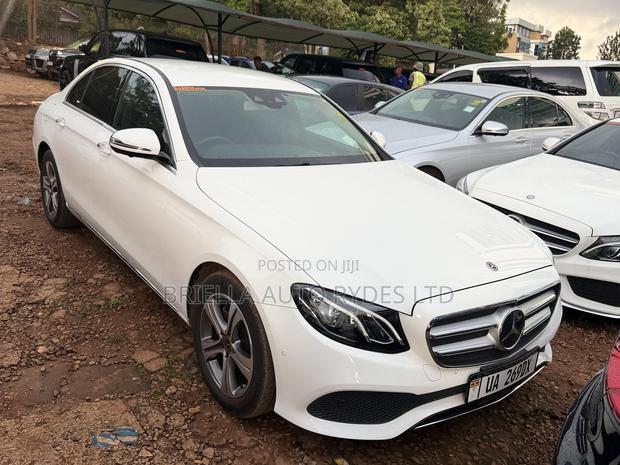 Mercedes-Benz E200 2018 White
