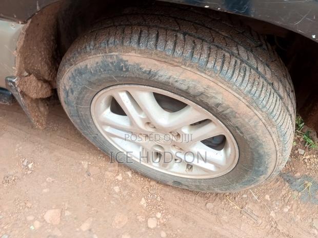 Toyota RAV4 1996 Black