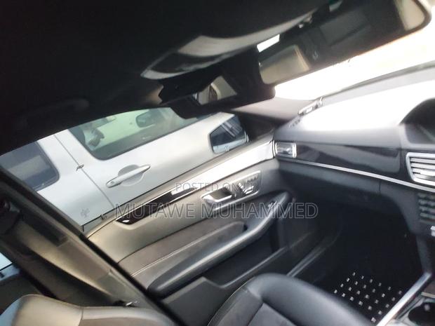 Mercedes-Benz E300 2012 Silver