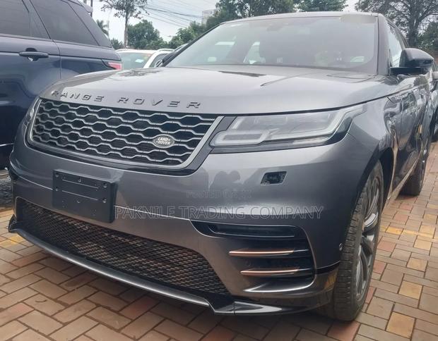 Rover 2000 2018 Silver
