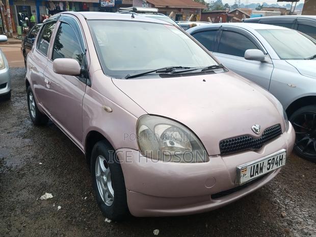 Toyota Vitz 2003