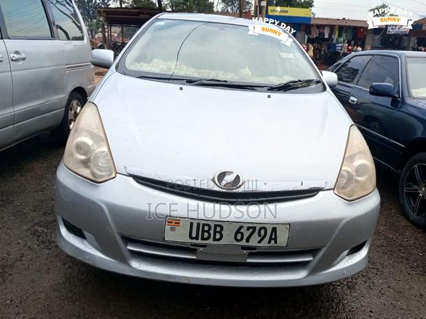 Toyota Wish 2007 Gray