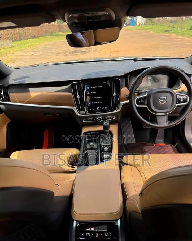 Volvo S90 2017 Silver