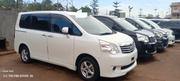 Toyota Noah 2.0 143hp AWD (8 Seater) 2012 Off white for sale