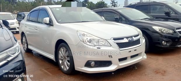 Subaru Legacy 2014 White