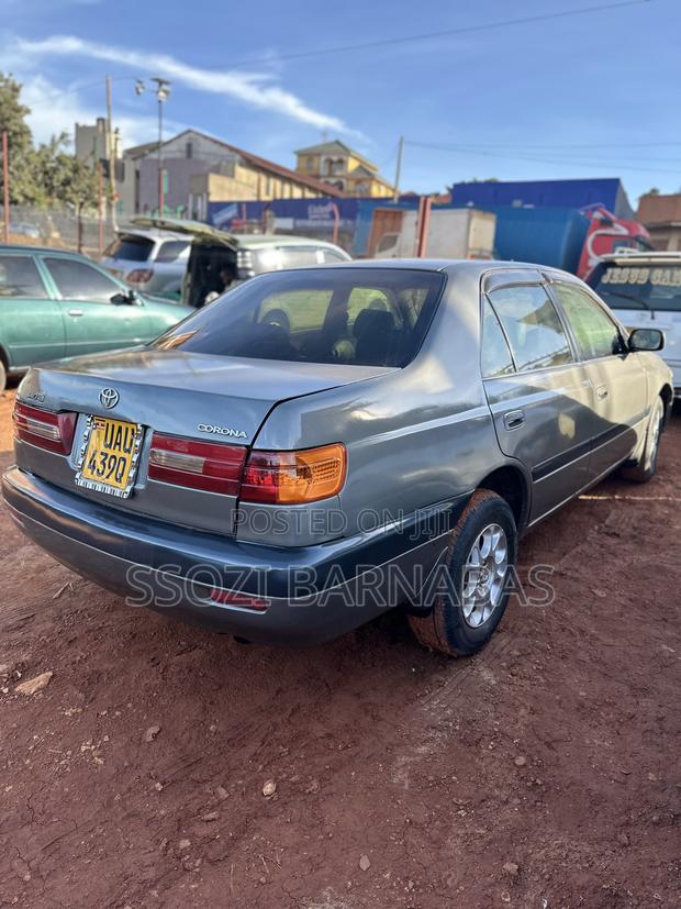Toyota Premio 2002 Gray