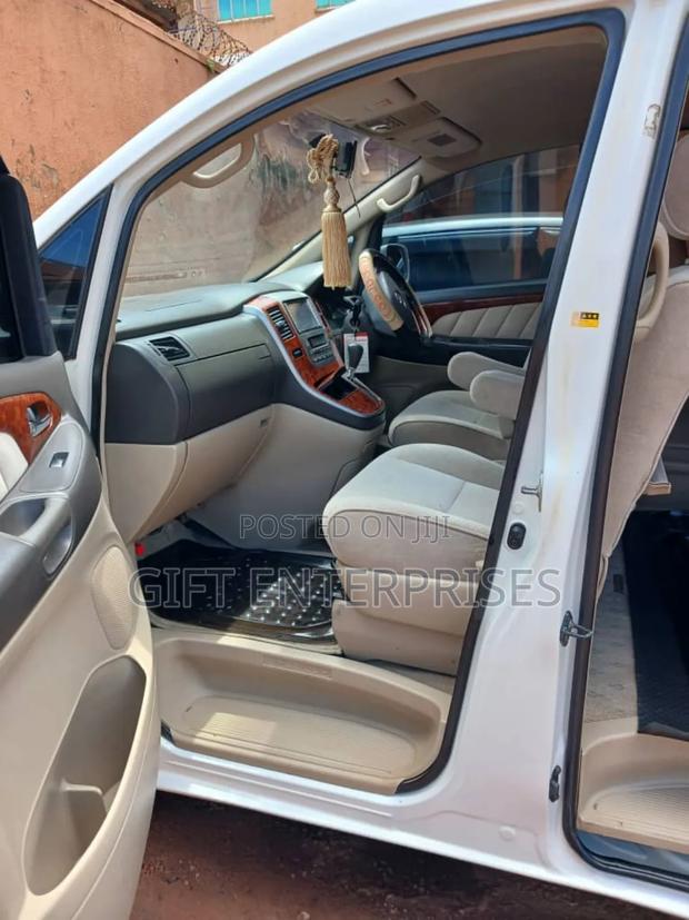 Toyota Alphard 2007 White