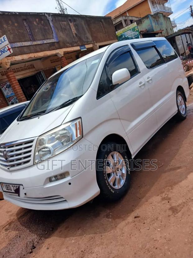 Toyota Alphard 2007 White
