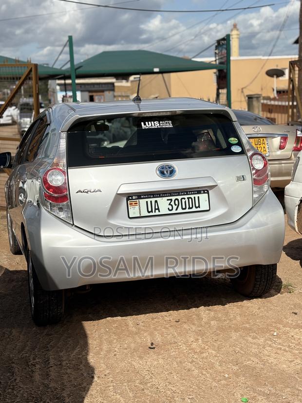 Toyota Aqua S 2014 Silver
