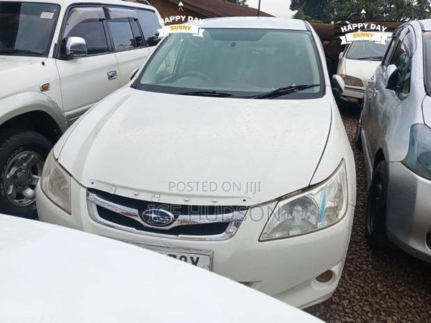 Subaru Exiga 2010 White