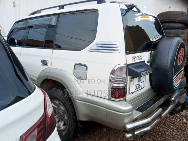 Toyota Land Cruiser Prado 1998