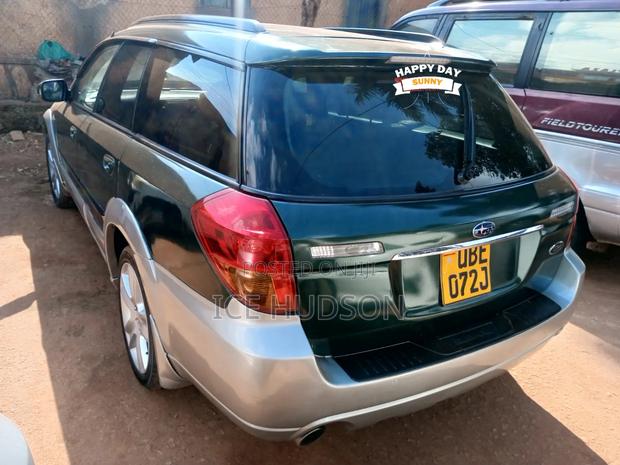 Subaru Outback 2004