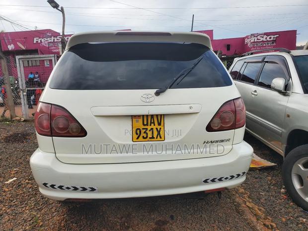 Toyota Harrier 2003 White