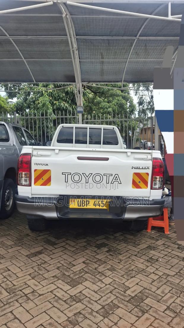 Toyota Hilux Revo Single Cab Deisel 2.4 RWD 2022 White