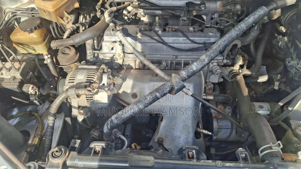 Toyota Nadia 2.0 135hp AWD 2001 Silver